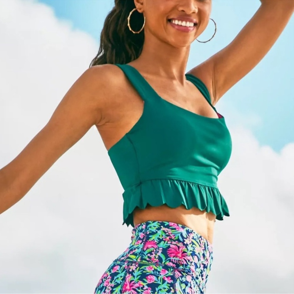 Lilly Pulitzer Luisa Scallop Sports Bra medium